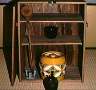 Tabidansu (portable tea cabinet) designed by Rikyu