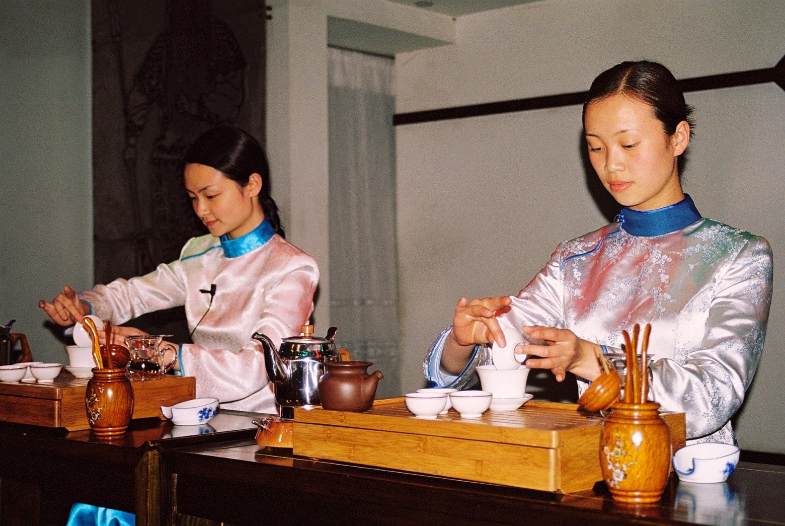 Artful Chinese Tea Making Following Authentic Gongfu Cha Ceremony